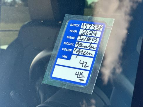 Used 2024 INEOS Grenadier Fieldmaster Edition image 28