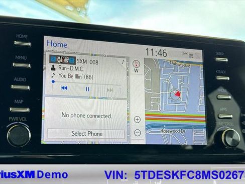 Certified 2021 Toyota Sienna Platinum image 34