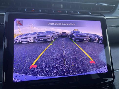 New 2025 Jeep Grand Cherokee Limited image 11