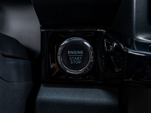 Used 2026 Ford F250 Lariat w/ Black Appearance Package image 22