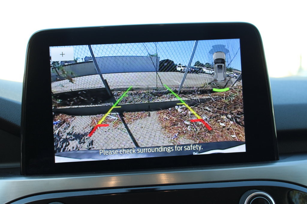 Used 2021 Ford Escape Titanium w/ Class II Trailer Tow Package FWD image 21