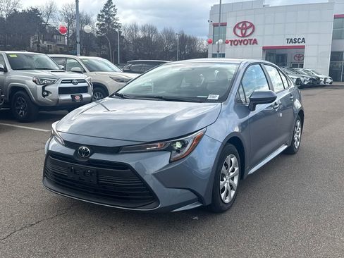 New 2026 Toyota Corolla LE image 3