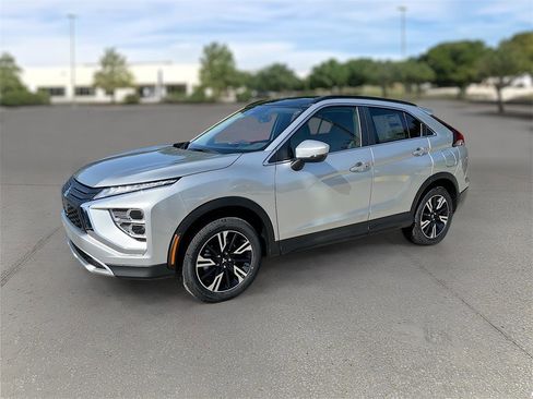 New 2026 Mitsubishi Eclipse Cross SE image 3