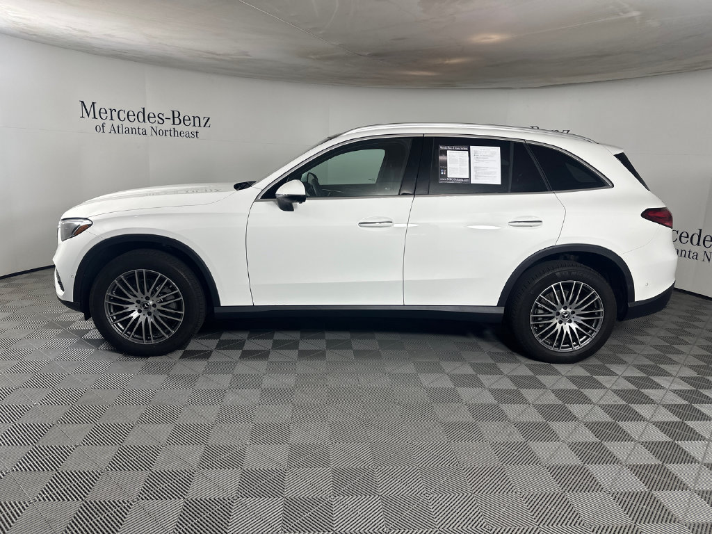 Certified 2026 Mercedes-Benz GLC 300 image 4