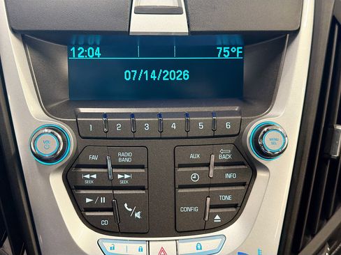 Used 2013 Chevrolet Equinox LS AWD/4WD image 19
