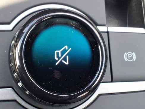 New 2026 Volkswagen Tiguan S image 15