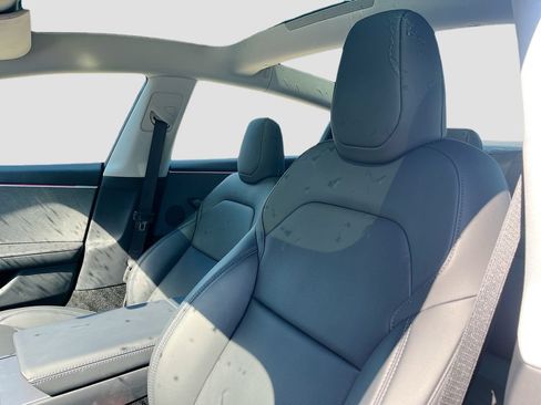 Used 2025 Tesla Model 3 Long Range RWD image 21
