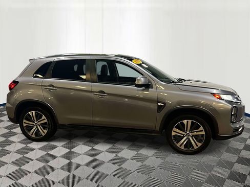 Used 2021 Mitsubishi Outlander Sport ES FWD image 6