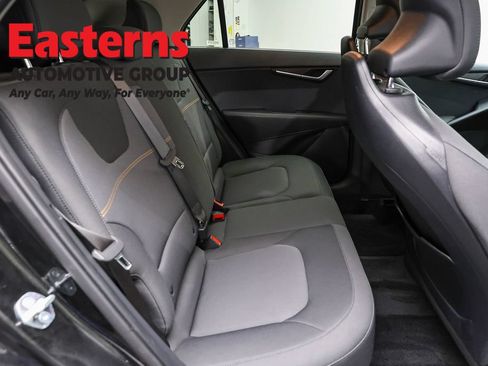 Used 2025 Kia Niro LX FWD image 22