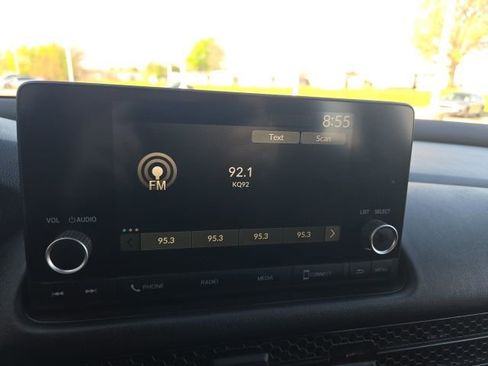 Used 2024 Honda HR-V LX image 15