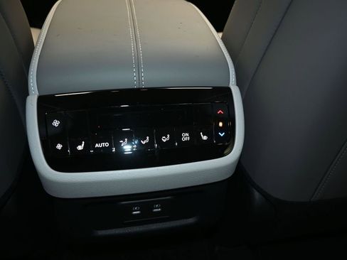 New 2027 INFINITI QX60 Luxe w/ Cargo Package FWD image 19
