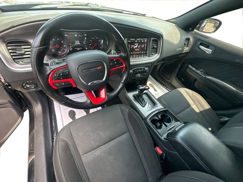 Used 2020 Dodge Charger SXT w/ Driver Convenience Group AWD/4WD image 30