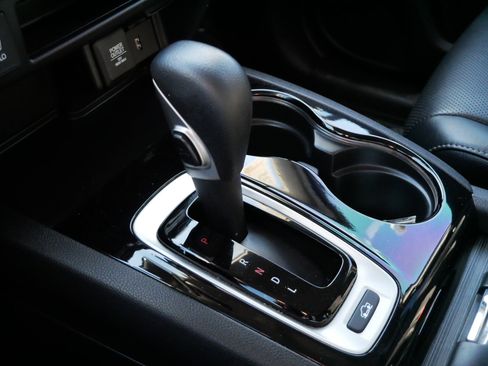 Certified 2018 Honda Ridgeline RTL-E image 24