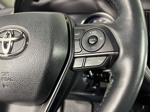 Used 2023 Toyota Camry SE w/ Cold Weather Package AWD/4WD image 18