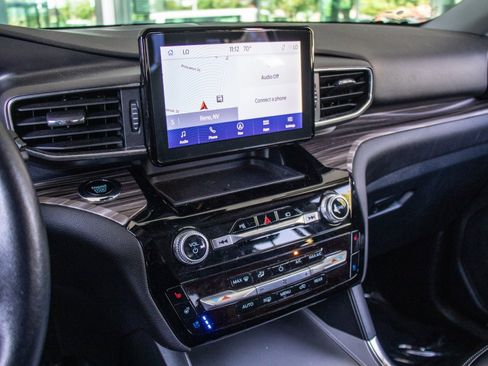 Used 2023 Ford Explorer Limited w/ Equipment Group 301A image 16