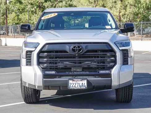 Used 2024 Toyota Tundra Limited AWD/4WD image 2