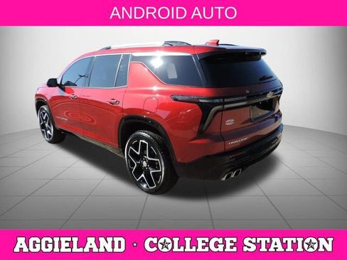 Certified 2025 Chevrolet Traverse High Country w/ LPO, Floor Liner Package FWD image 6