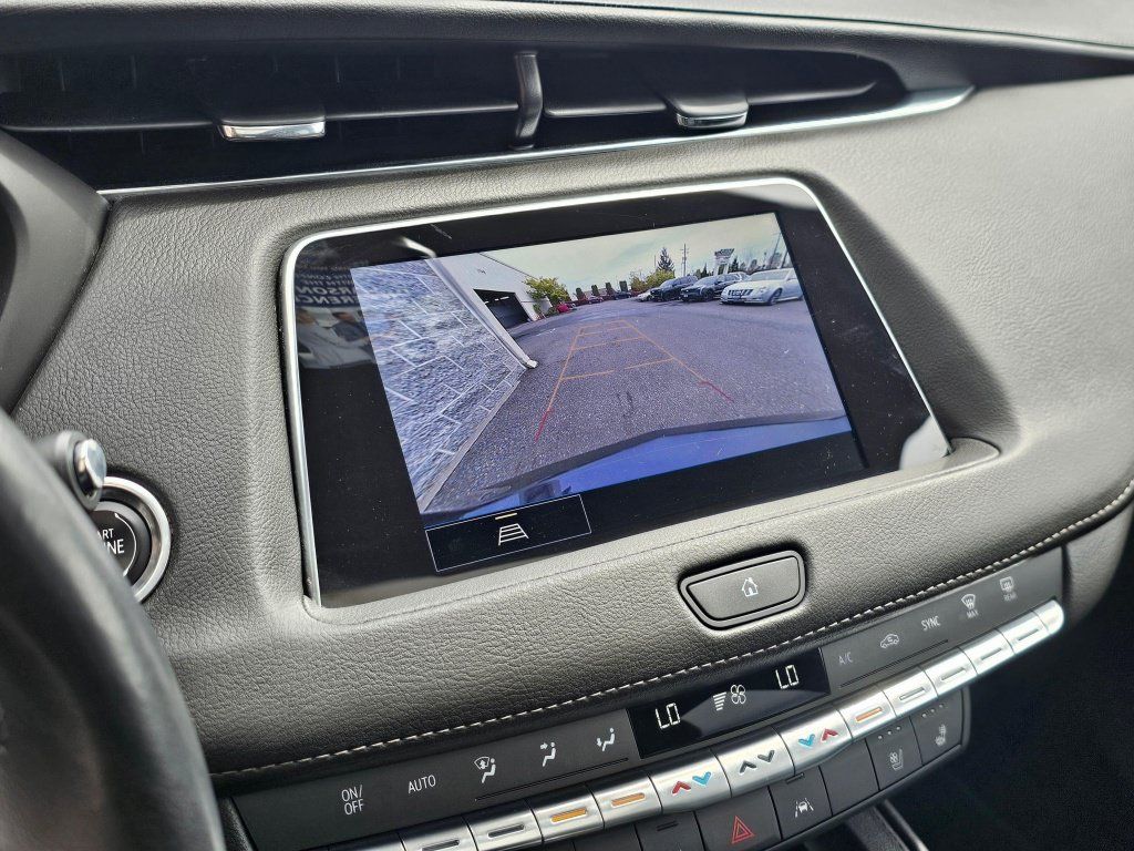 Used 2023 Cadillac XT4 Premium Luxury AWD/4WD image 34