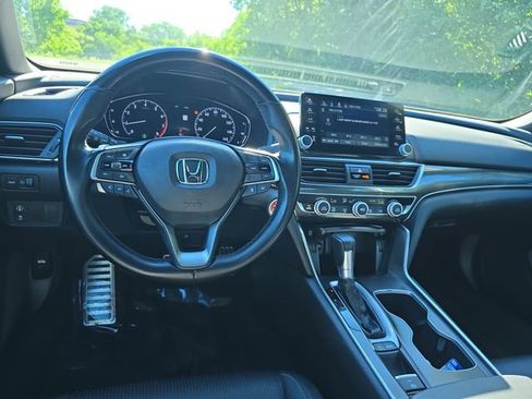 Used 2020 Honda Accord Sport image 16