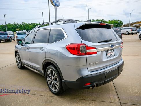 Used 2022 Subaru Ascent Limited w/ Technology Package AWD/4WD image 5