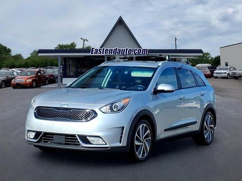 Used 2017 Kia Niro Touring w/ Advanced Technology Package image 1