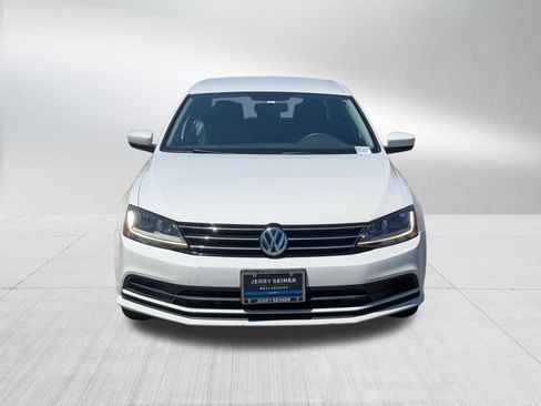 Used 2018 Volkswagen Jetta S w/ Cold Weather Package FWD image 8