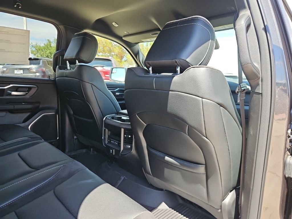 New 2026 RAM 1500 Laramie w/ Sport Appearance Package AWD/4WD image 26