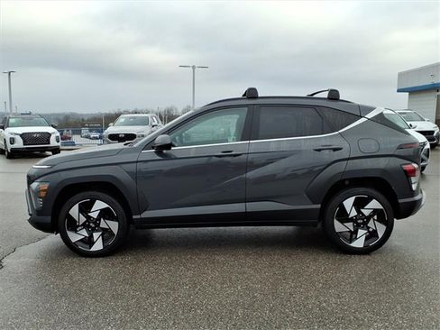 Certified 2025 Hyundai Kona Limited image 3