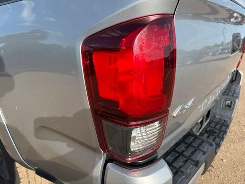 Used 2023 Toyota Tacoma SR5 w/ Technology Package AWD/4WD image 14