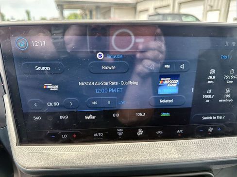 Used 2025 Ford Maverick XLT w/ 4K Tow Package AWD/4WD image 16