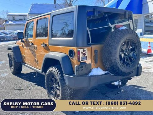 Used 2014 Jeep Wrangler Unlimited Rubicon w/ Connectivity Group image 6