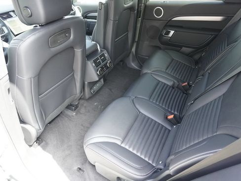 New 2026 Land Rover Discovery Dynamic SE AWD/4WD image 29