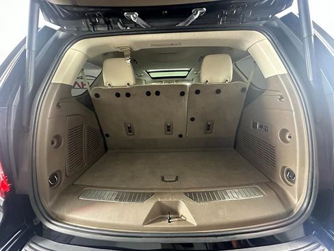 Used 2021 GMC Yukon Denali w/ Denali Premium Package image 17