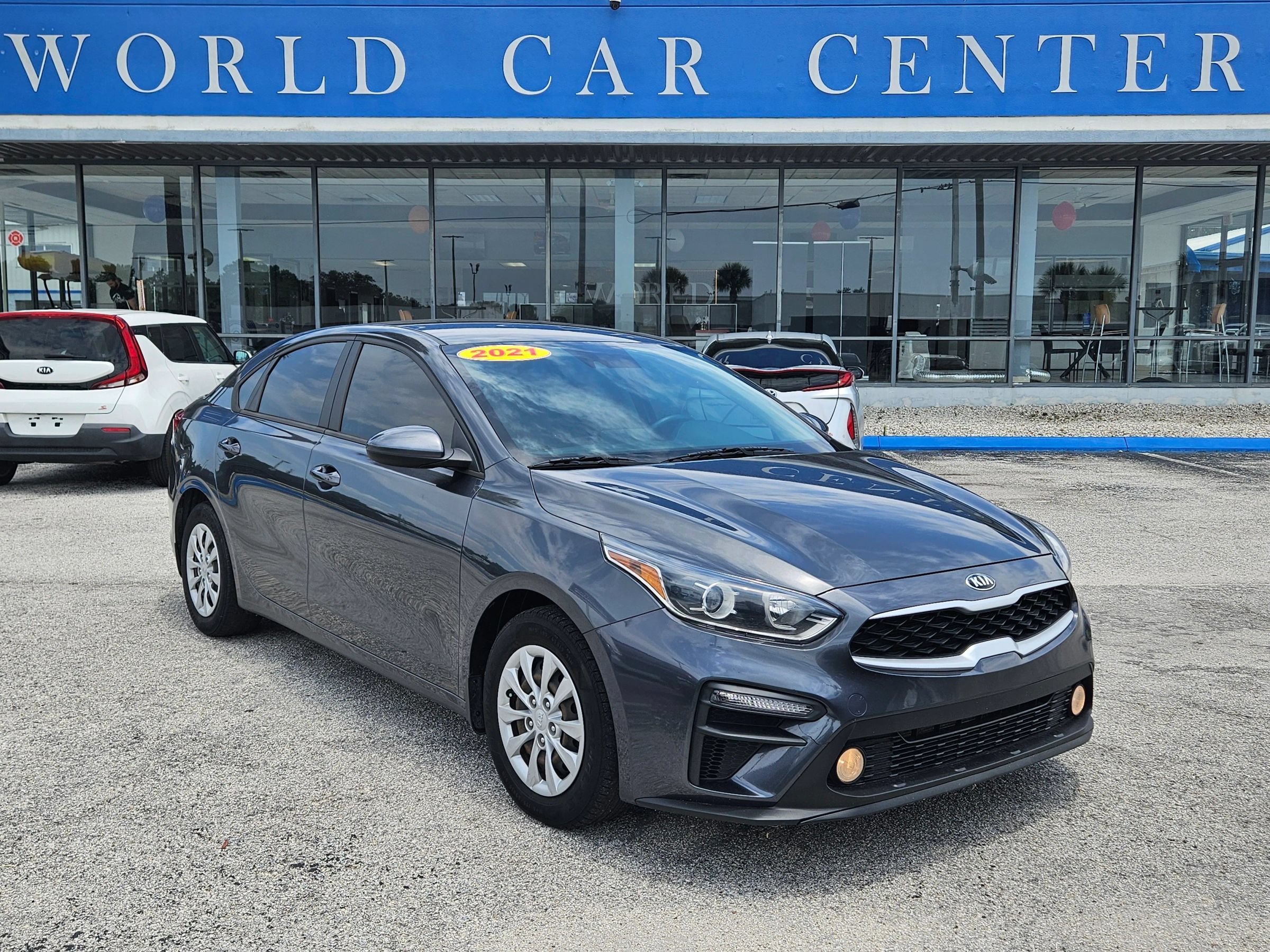 Used 2021 Kia Forte Sedan FWD image 1