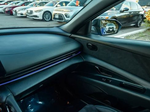 Used 2025 Hyundai Elantra N image 26