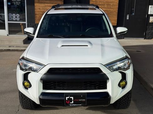 Used 2020 Toyota 4Runner TRD Off-Road Premium w/ Moonroof Package image 8