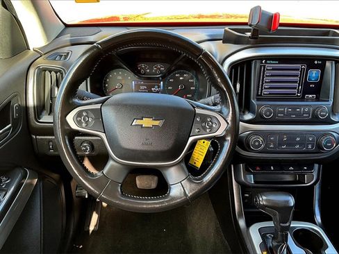 Certified 2018 Chevrolet Colorado LT image 9