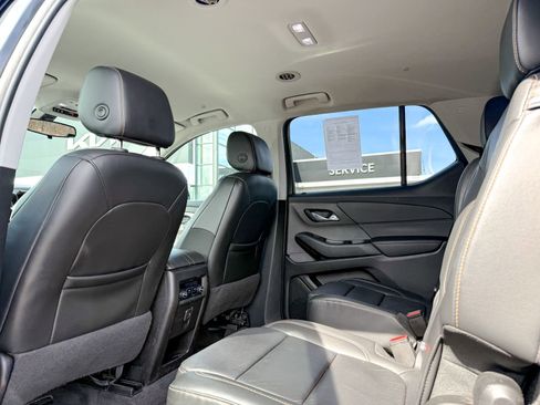Used 2019 Chevrolet Traverse LT image 38