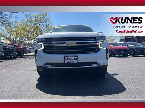 Used 2023 Chevrolet Tahoe LT w/ Luxury Package AWD/4WD image 14
