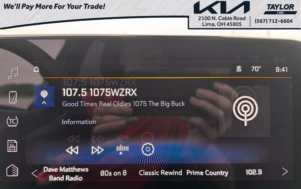 Used 2025 Chevrolet Trax LT FWD image 5