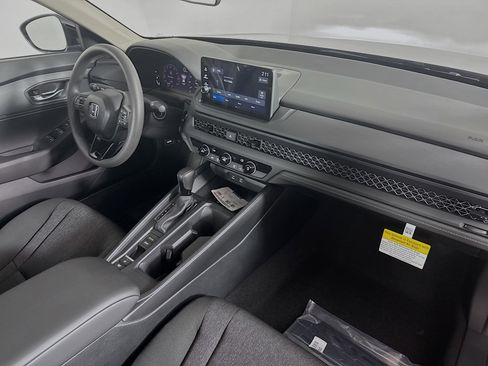 New 2026 Honda Accord LX image 33