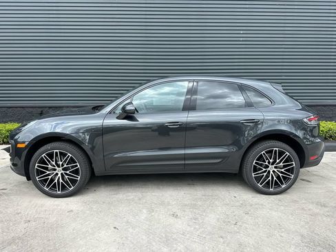 Used 2026 Porsche Macan Turbo AWD/4WD image 2