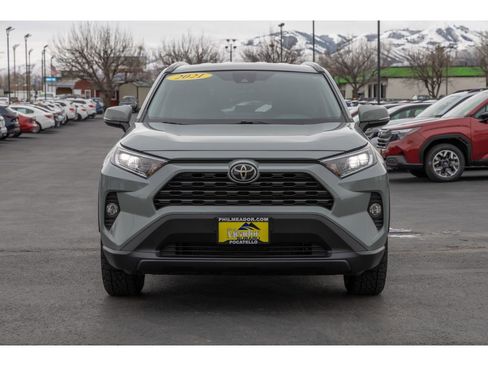 Used 2021 Toyota RAV4 XLE image 8