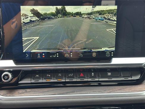 New 2025 GMC Sierra 1500 SLT w/ SLT Premium Plus Package image 40