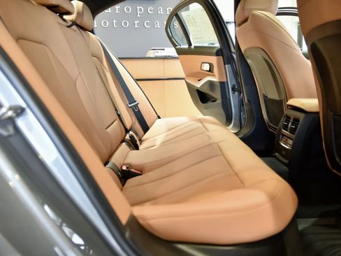 Used 2023 BMW 330i xDrive Sedan w/ Driving Assistance Package AWD/4WD image 21