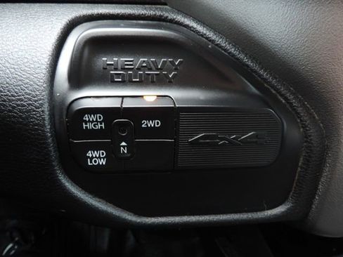 Used 2019 RAM 2500 Big Horn image 26