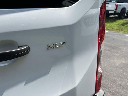 Used 2025 Ford Transit 350 XLT RWD image 13