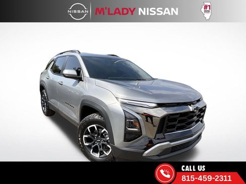 Used 2025 Chevrolet Equinox ACTIV image 1