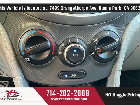 Used 2016 Hyundai Accent SE w/ Option Group 02 image 31