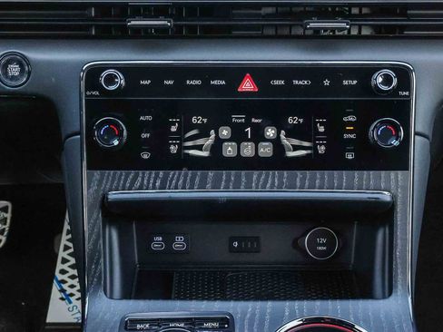 New 2026 Genesis GV80 3.5T Prestige image 14